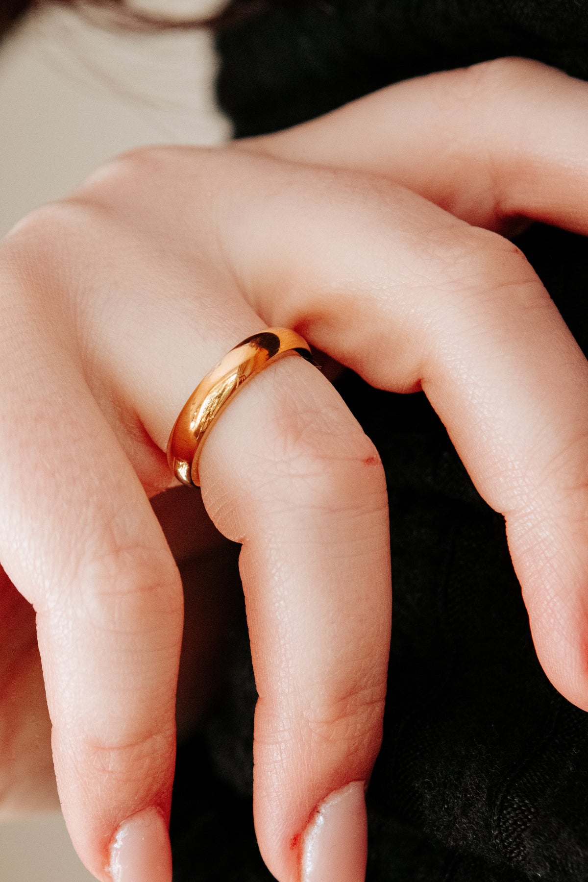 Bond Ring.