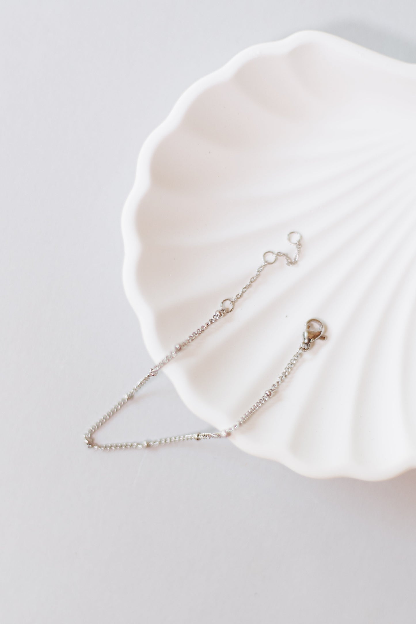 Dainty Ball Bracelet