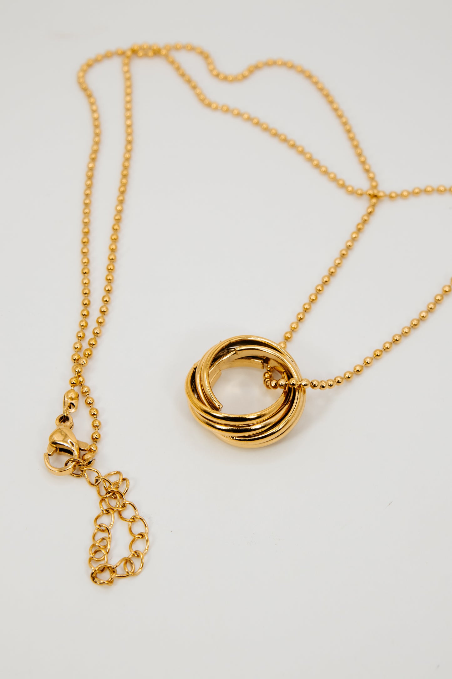 Golden Halo Necklace.