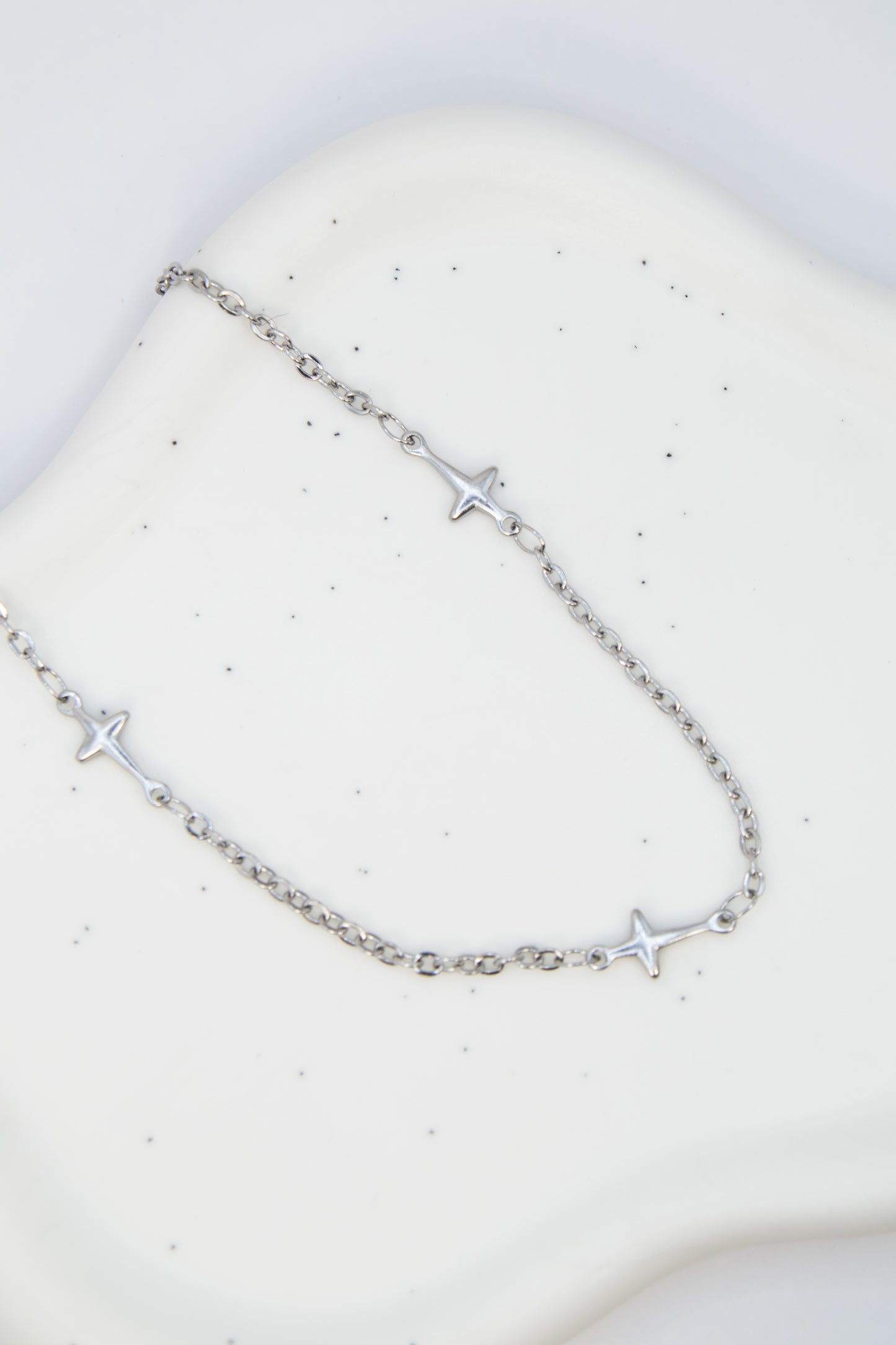 Grace Line Necklace