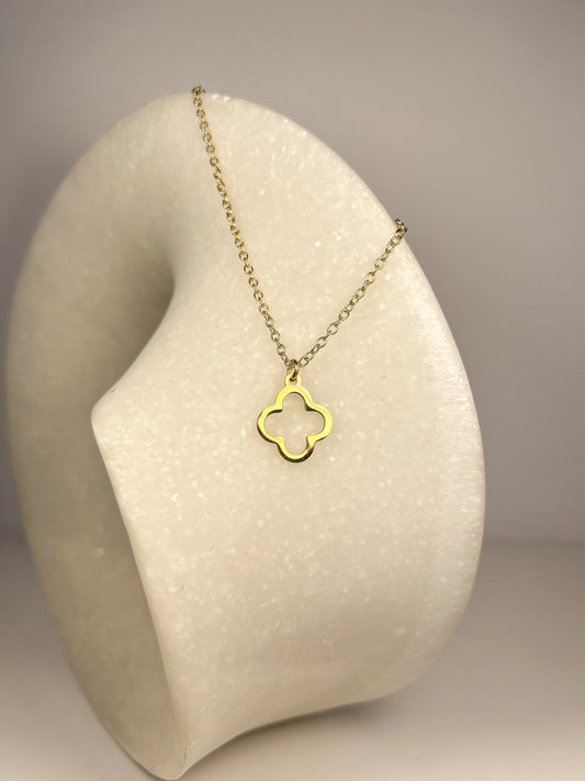 Single Hollow Clover Necklace