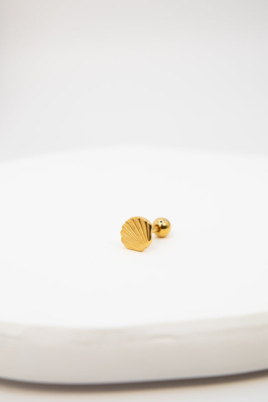 Shell Flat Back Stud