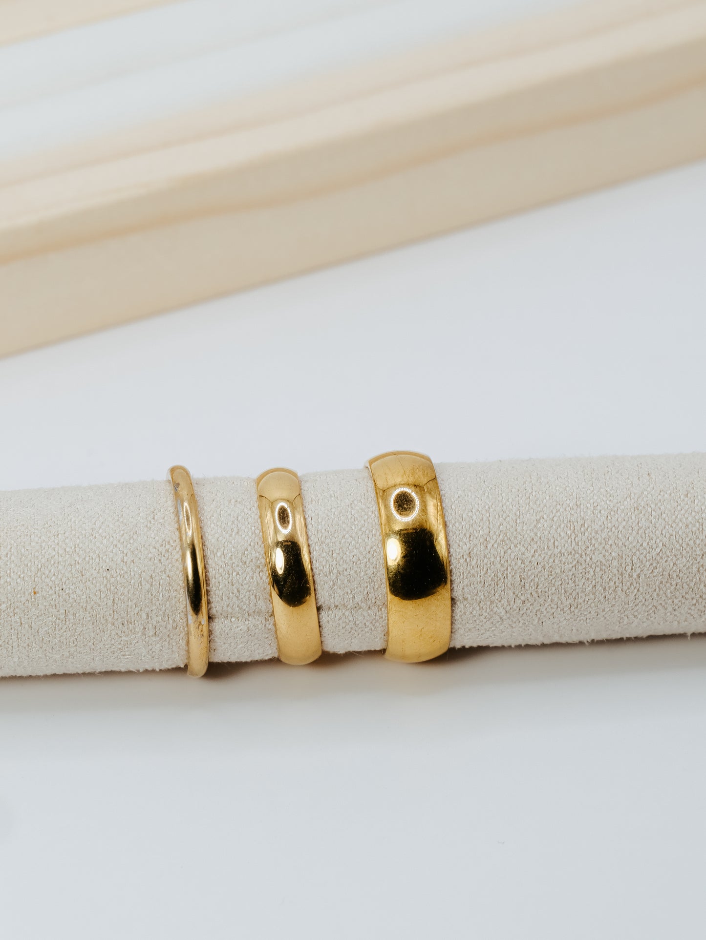 Simple Band Ring