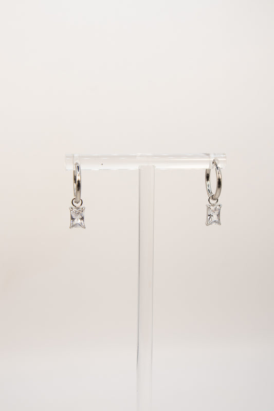 Solo Diamond Huggies