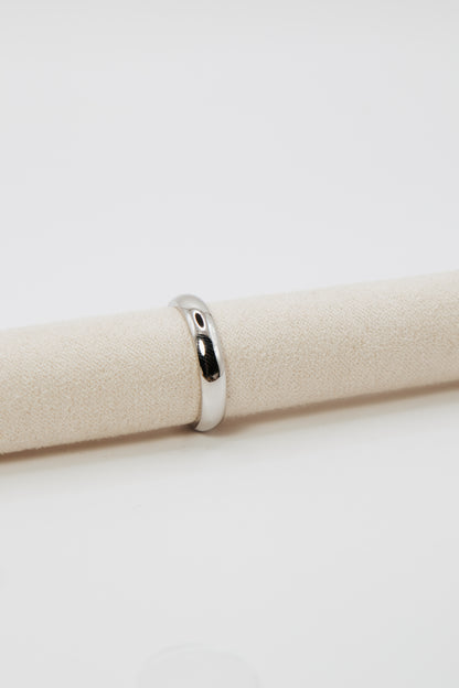 Bond Ring.