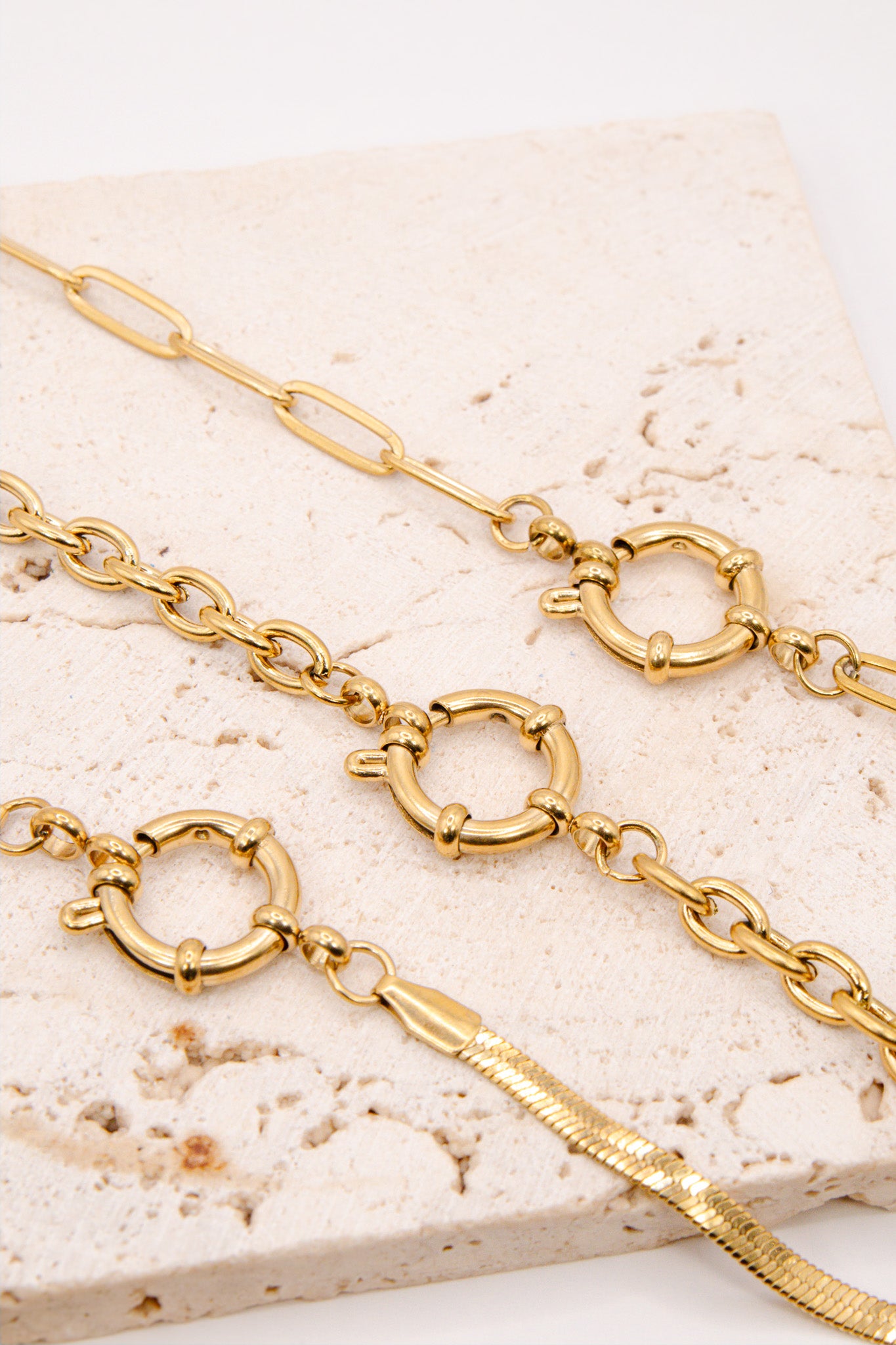 Vintage Clasp Necklace