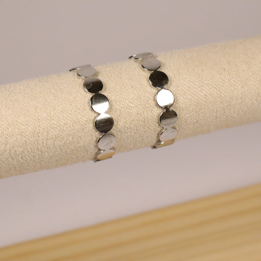 Circle Design Ring.