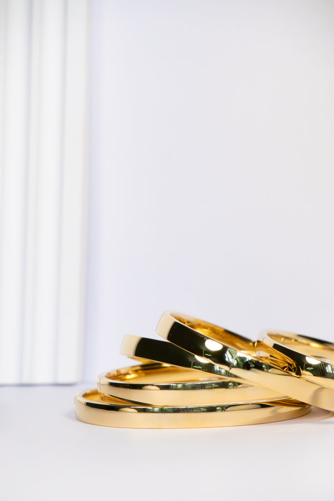 Gold Clip Bangle