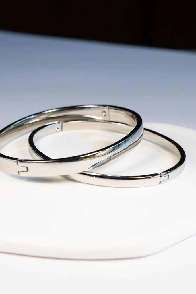 Silver Clip Bangle