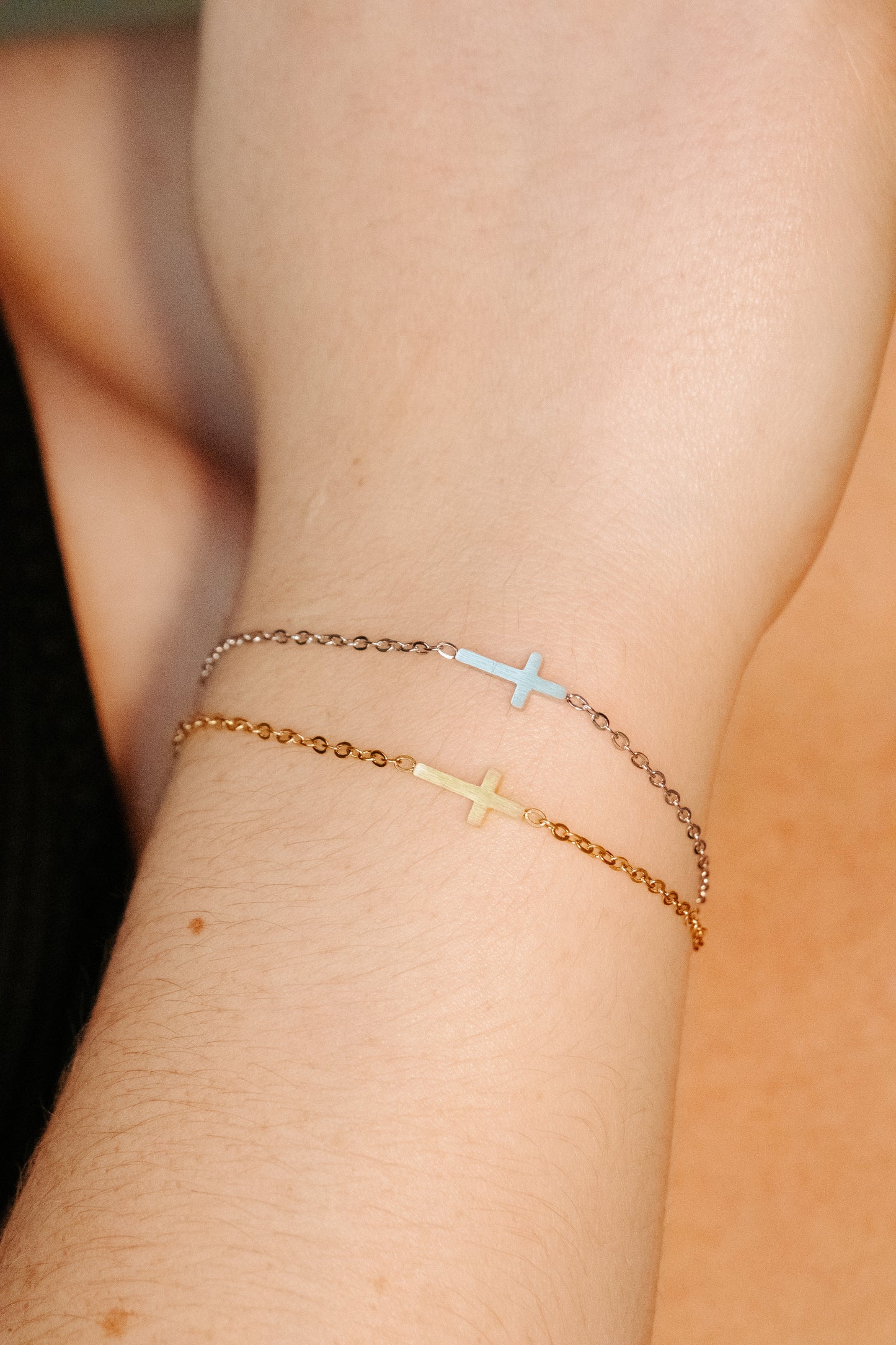 Dainty Cross Bracelet
