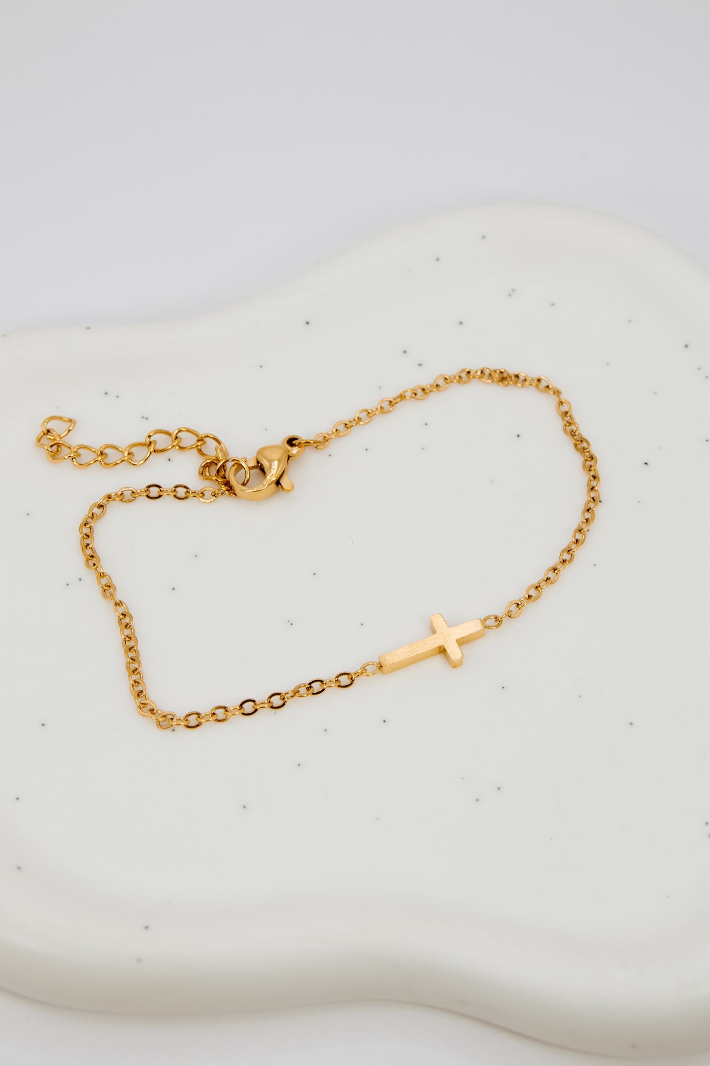 Dainty Cross Bracelet