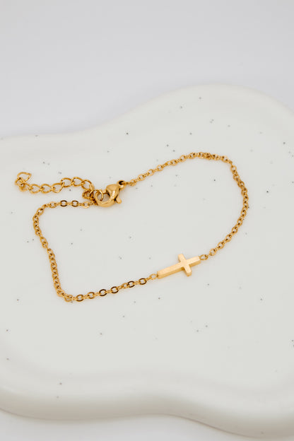Dainty Cross Bracelet
