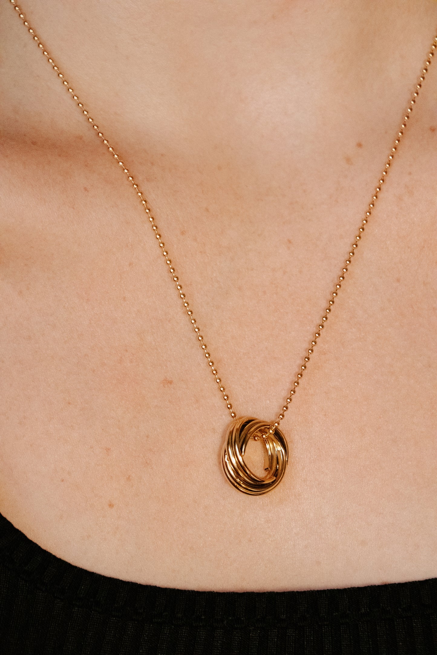Golden Halo Necklace.
