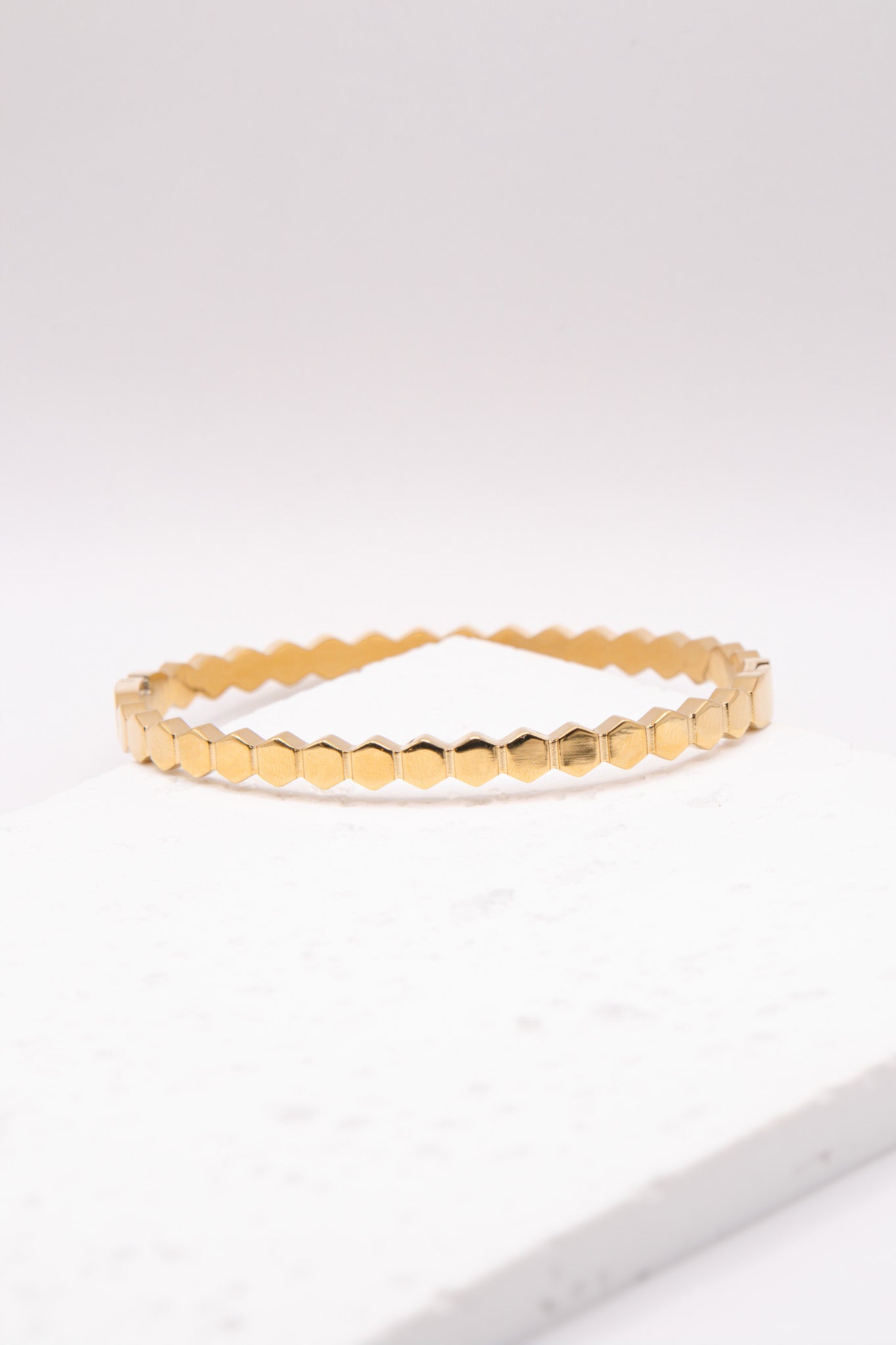 Halo Bangle