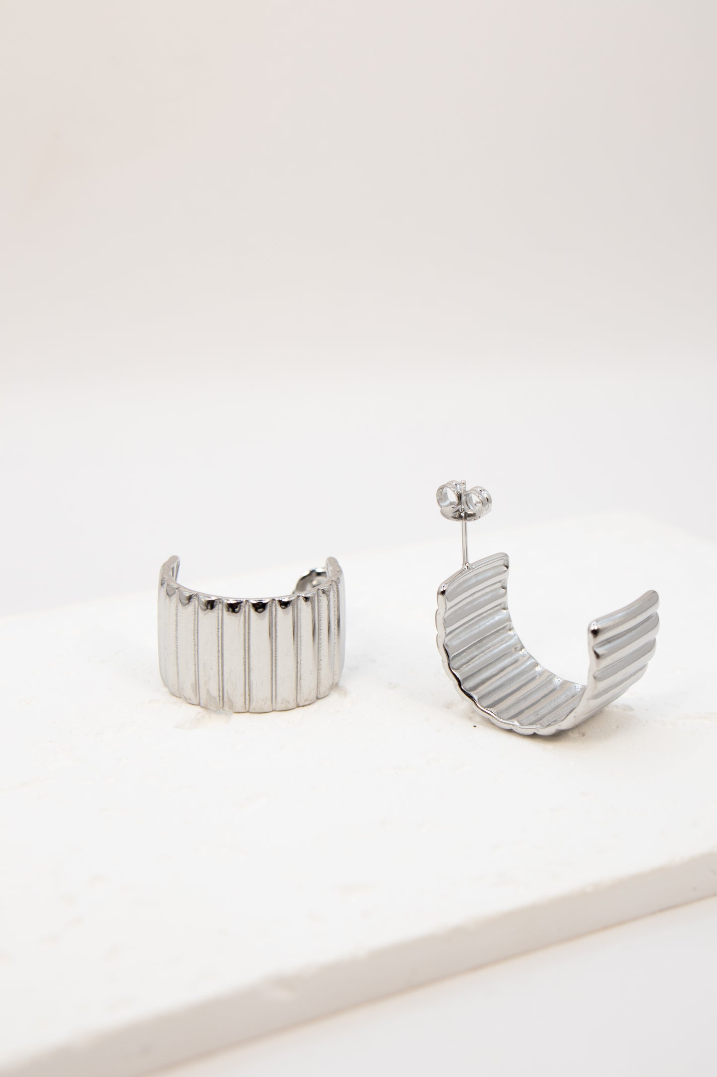 Ribbed Hoops