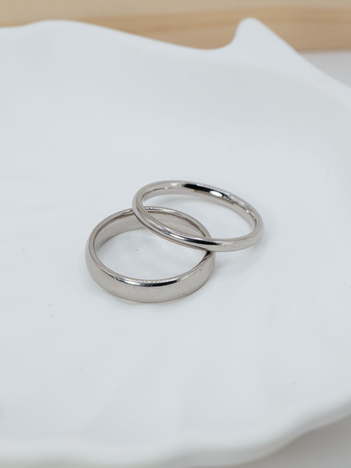 Simple Band Ring