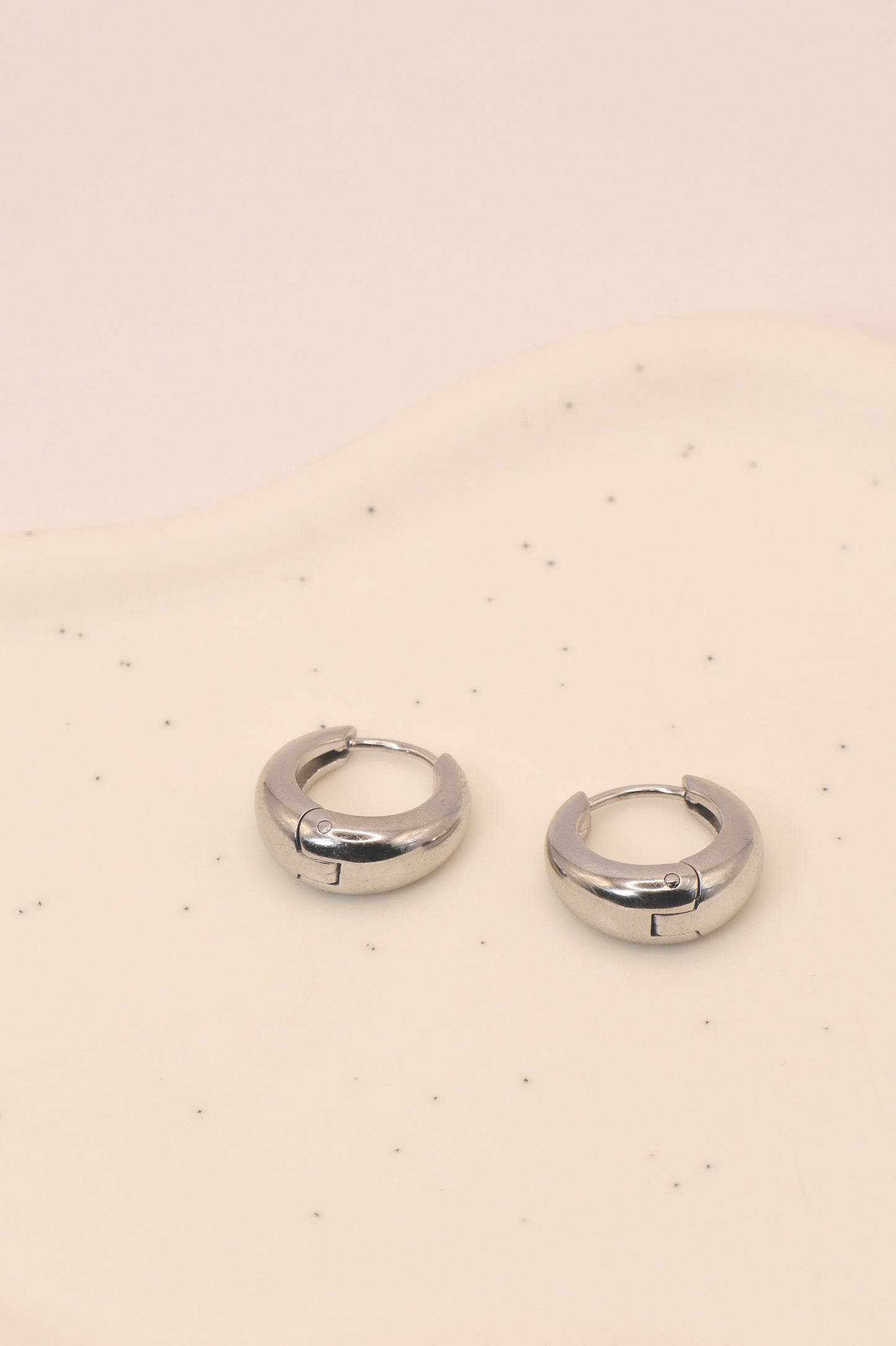Simple Hoops