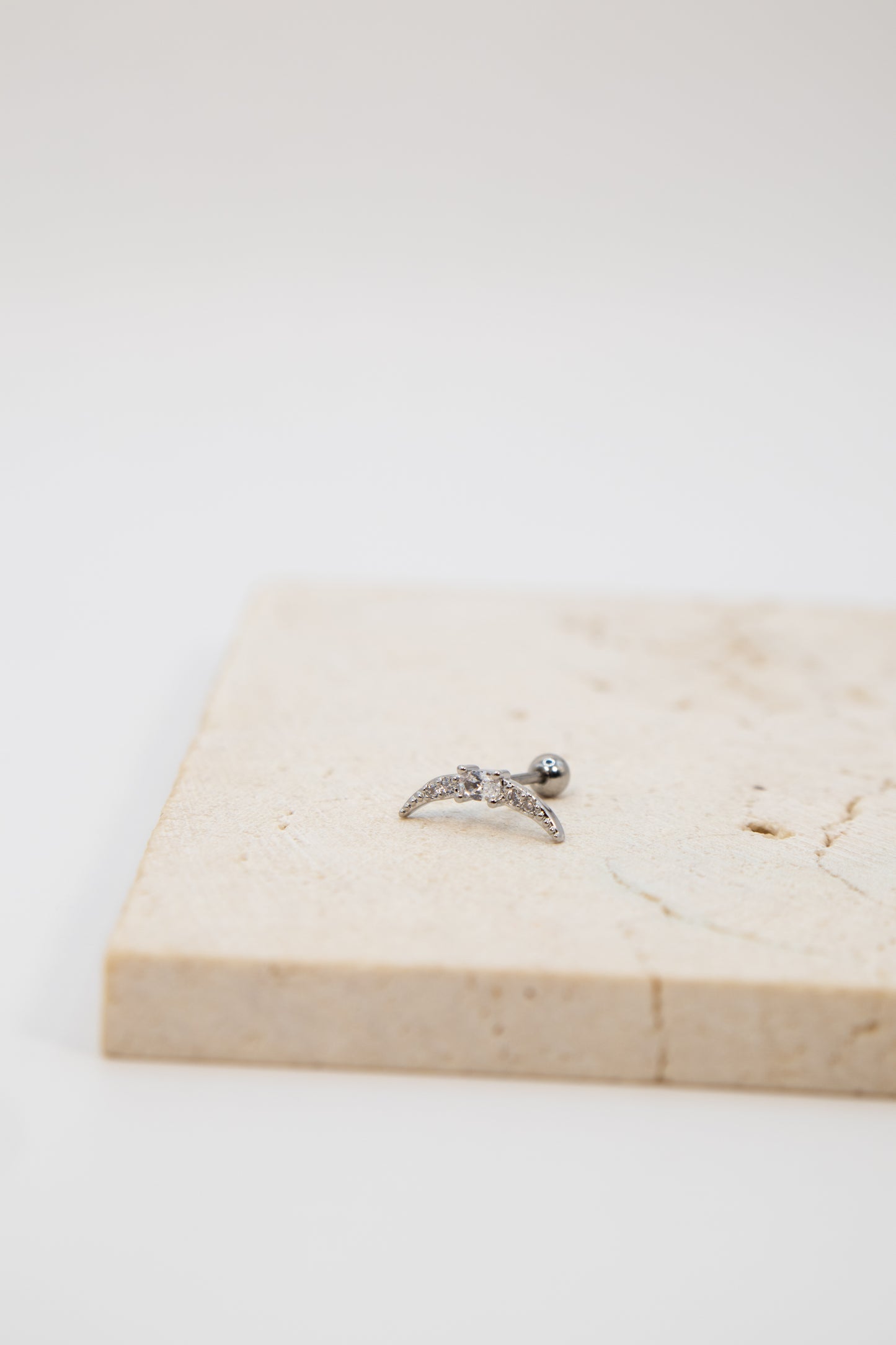 Sparrow Flat Back Stud