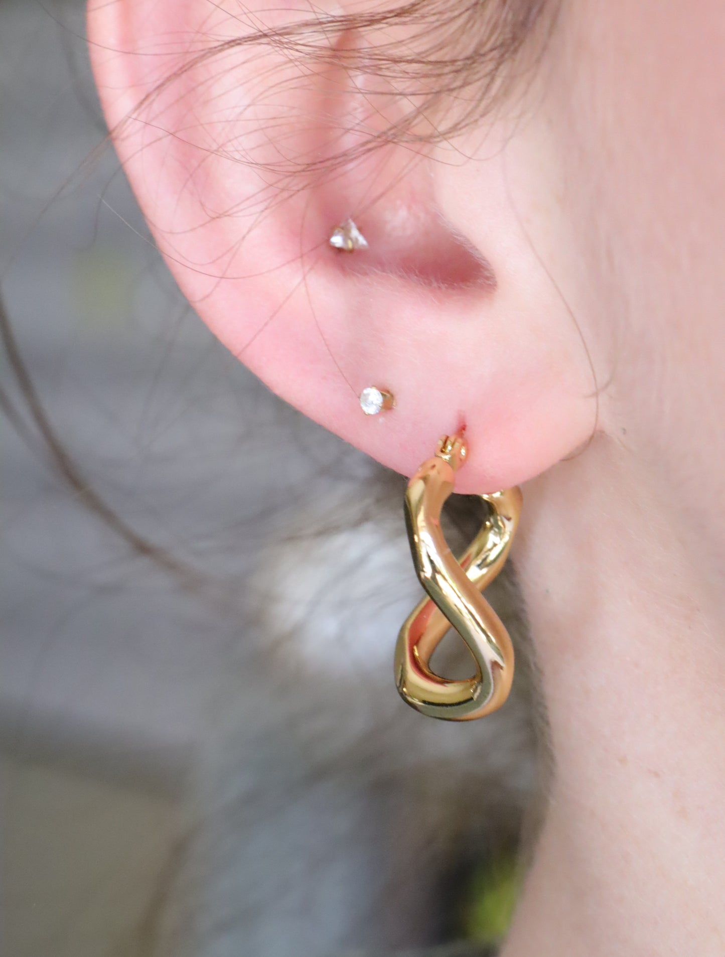 Twisty Hoops
