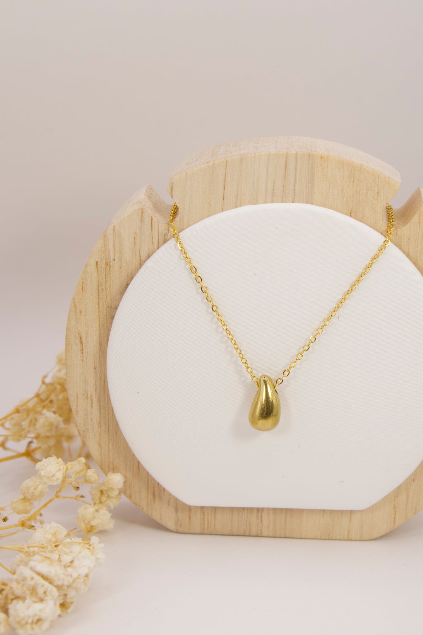 Drop Pendant Necklace