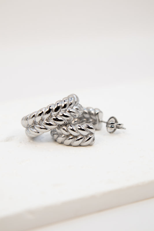 Zoe Hoops